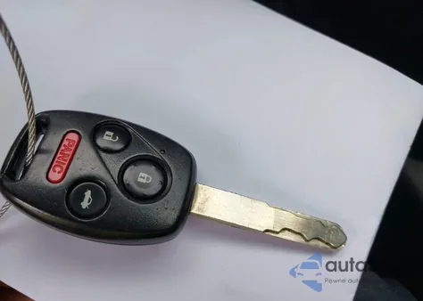 2011 Honda Accord 2.4 Se from USA, damaged, VIN 1HGCP2F60BA144145